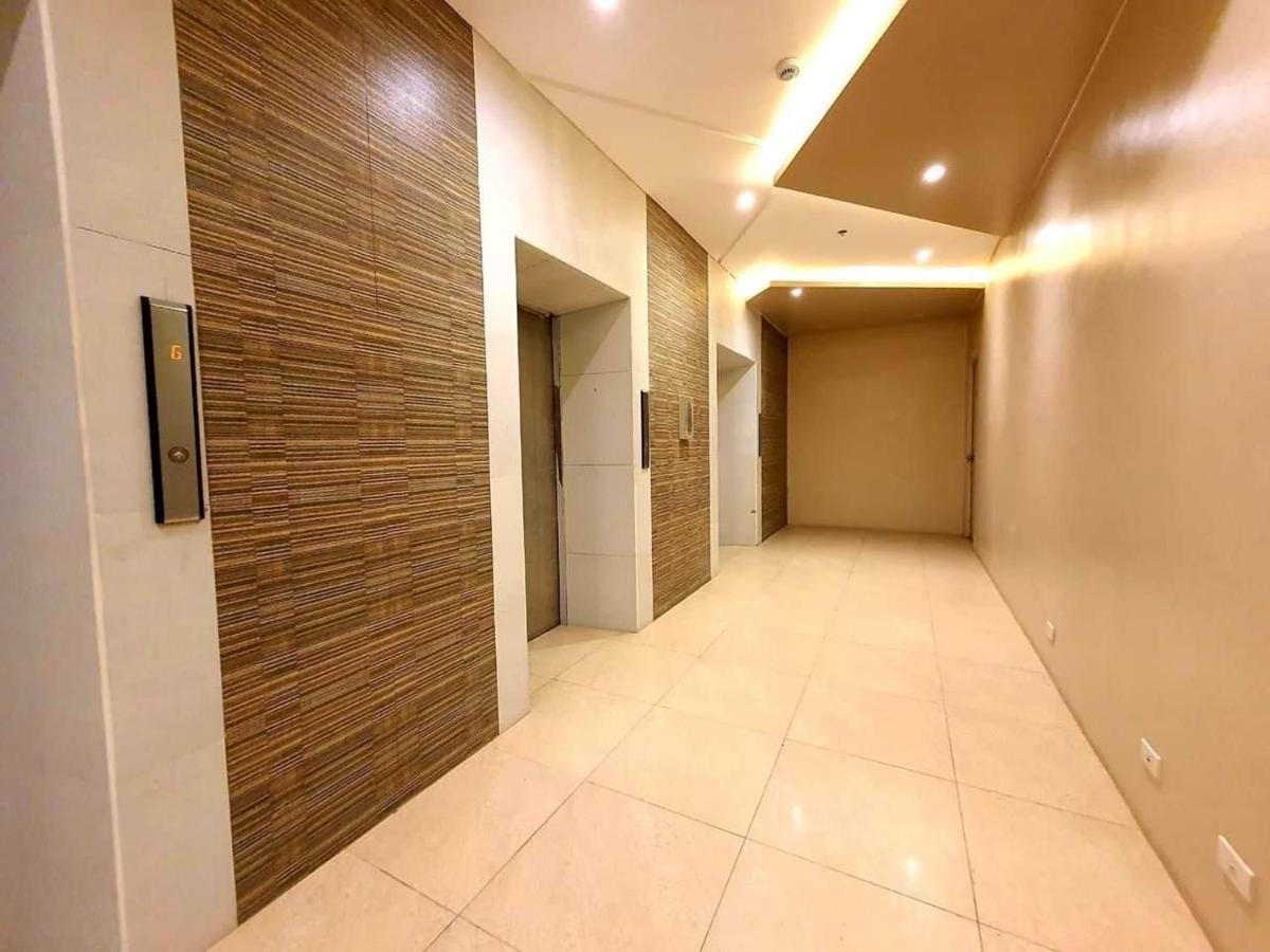 Sunvida Tower Residences Infront Of Sm City Cebu Екстер'єр фото